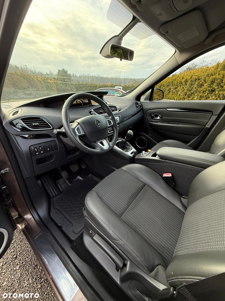 Renault Grand Scenic TCe 130 Bose Edition - 15