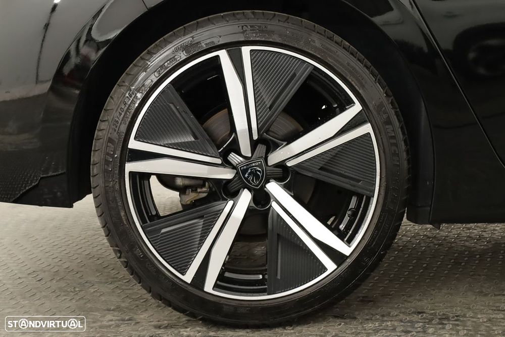 Peugeot 308 1.2 PureTech GT EAT8 - 5