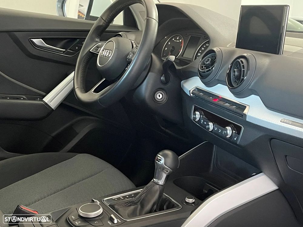 Audi Q2 1.0 TFSI ultra S tronic design - 18