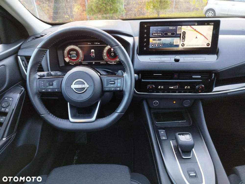 Nissan Qashqai 1.3 DIG-T mHEV N-Connecta Xtronic - 12