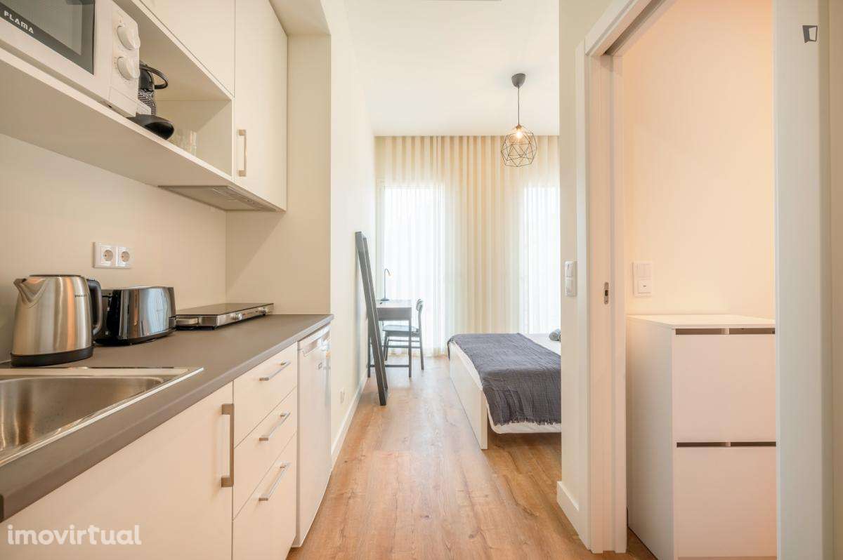 Estúdio - localizado em Olaias Lisbon - Grande imagem: 5/12