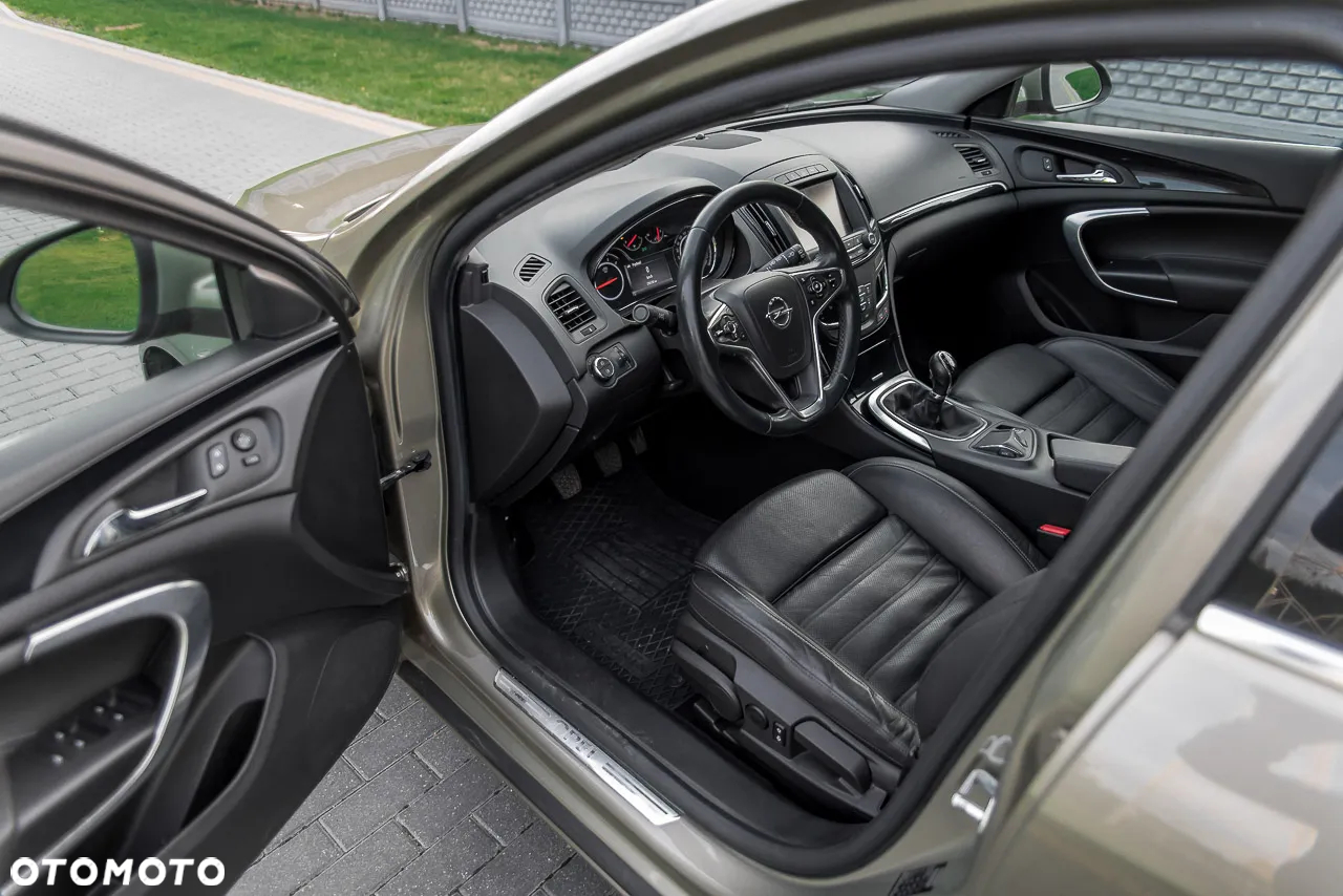 Opel Insignia 2.0 CDTI Cosmo ecoFLEX S&S - 24