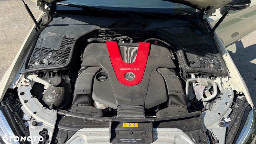 Mercedes-Benz Klasa C 43 AMG 4MATIC - 19