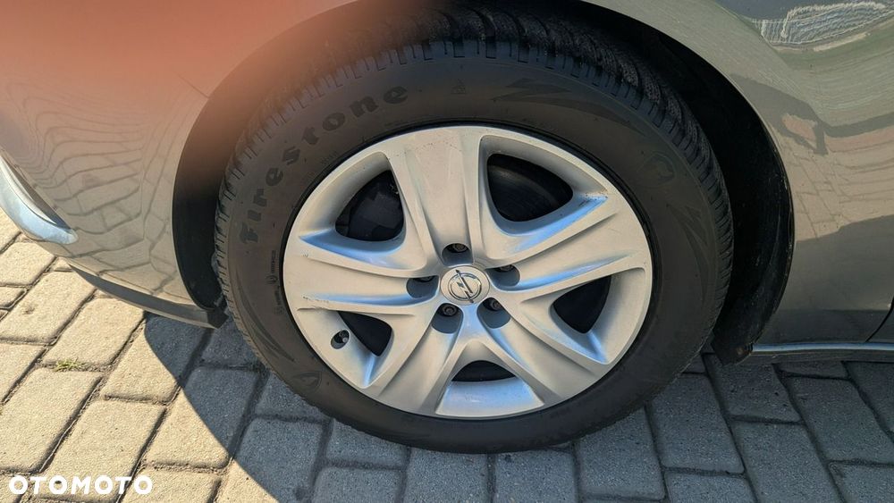 Opel Zafira - 22