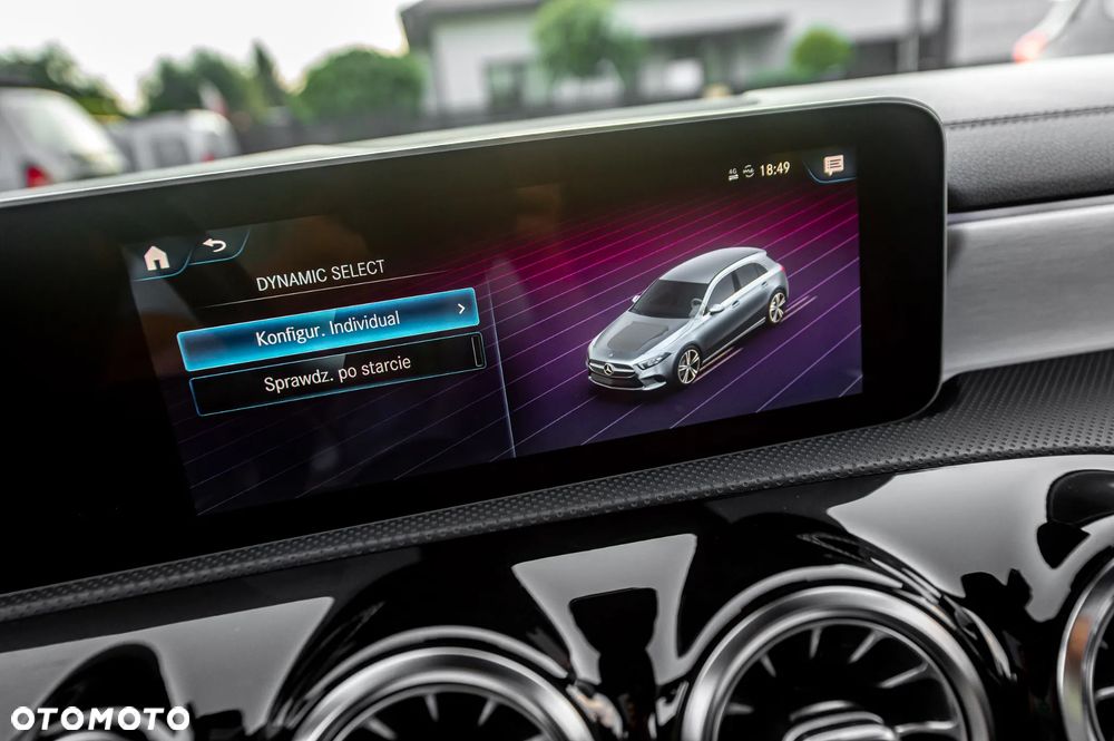 Mercedes-Benz Klasa A 250 4Matic 7G-DCT AMG Line - 37