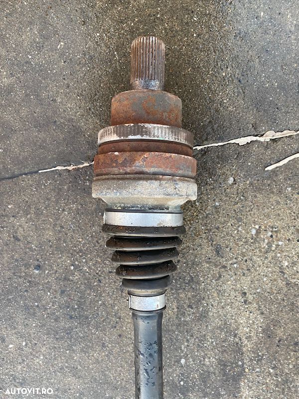 Planetara spate stanga Volvo XC70 30681132 - 3
