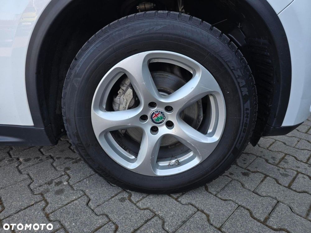 Alfa Romeo Stelvio 2.0 Turbo Super Q4 - 11