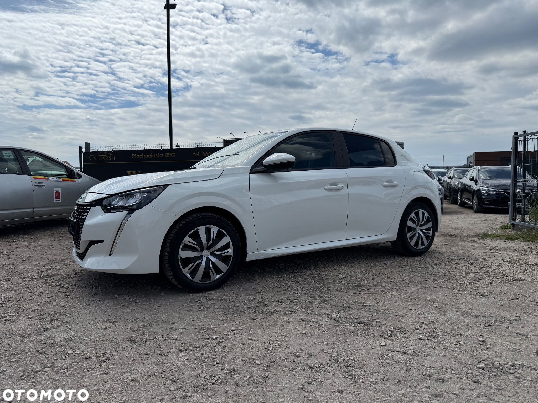 Peugeot 208 1.2 PureTech Active S&S EAT8 - 3
