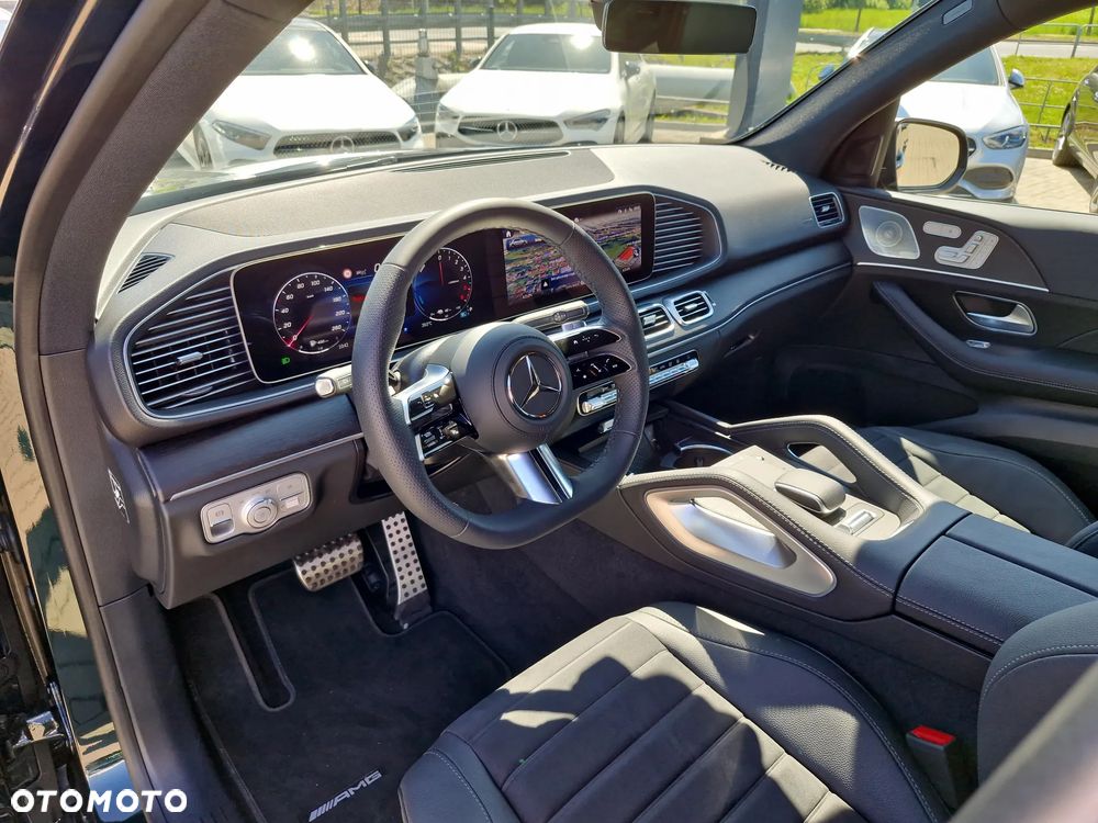 Mercedes-Benz GLE ver-350-de-phev-4--matic-amg-line - 10
