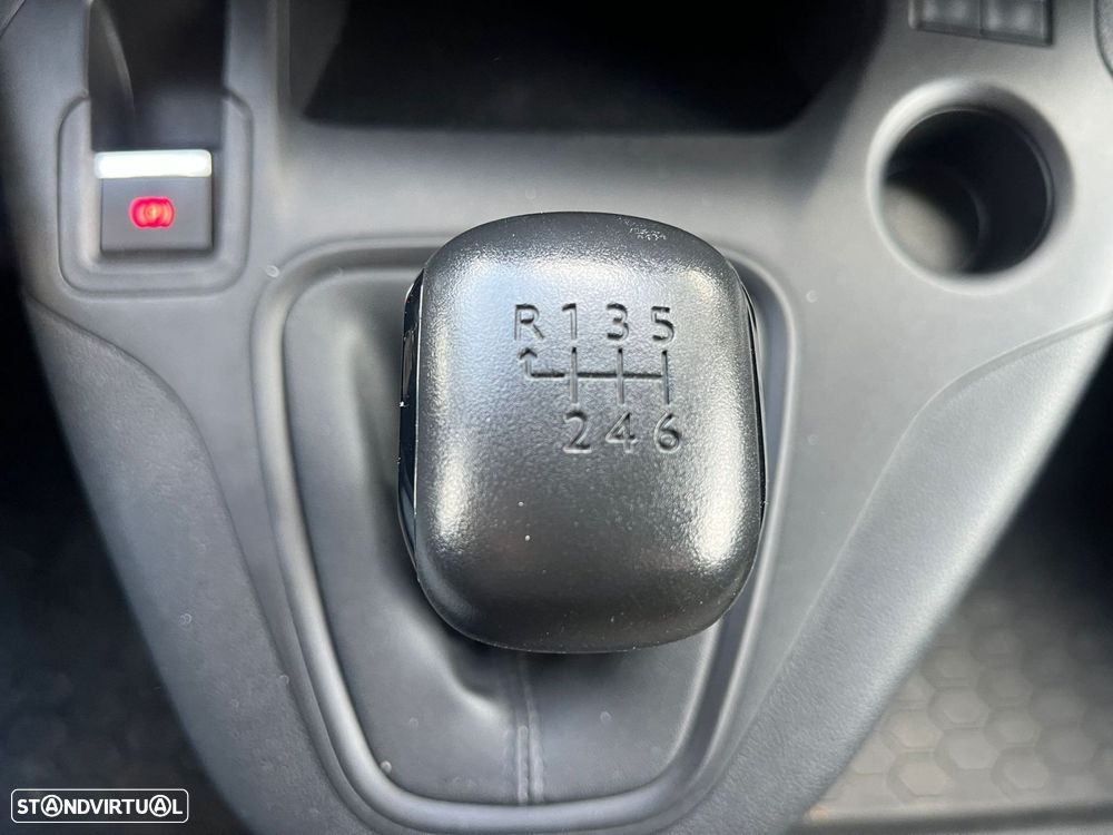 Opel Combo 1.5 102cv 3 LUGARES - LONGA - AC - IVA DEDUTÍVEL - 55