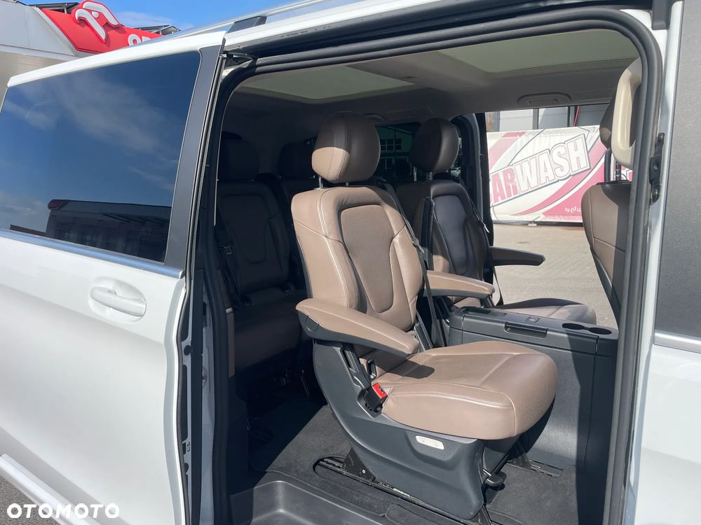 Mercedes-Benz Klasa V 300 d Exclusive 9G-Tronic (d³ugi) - 12