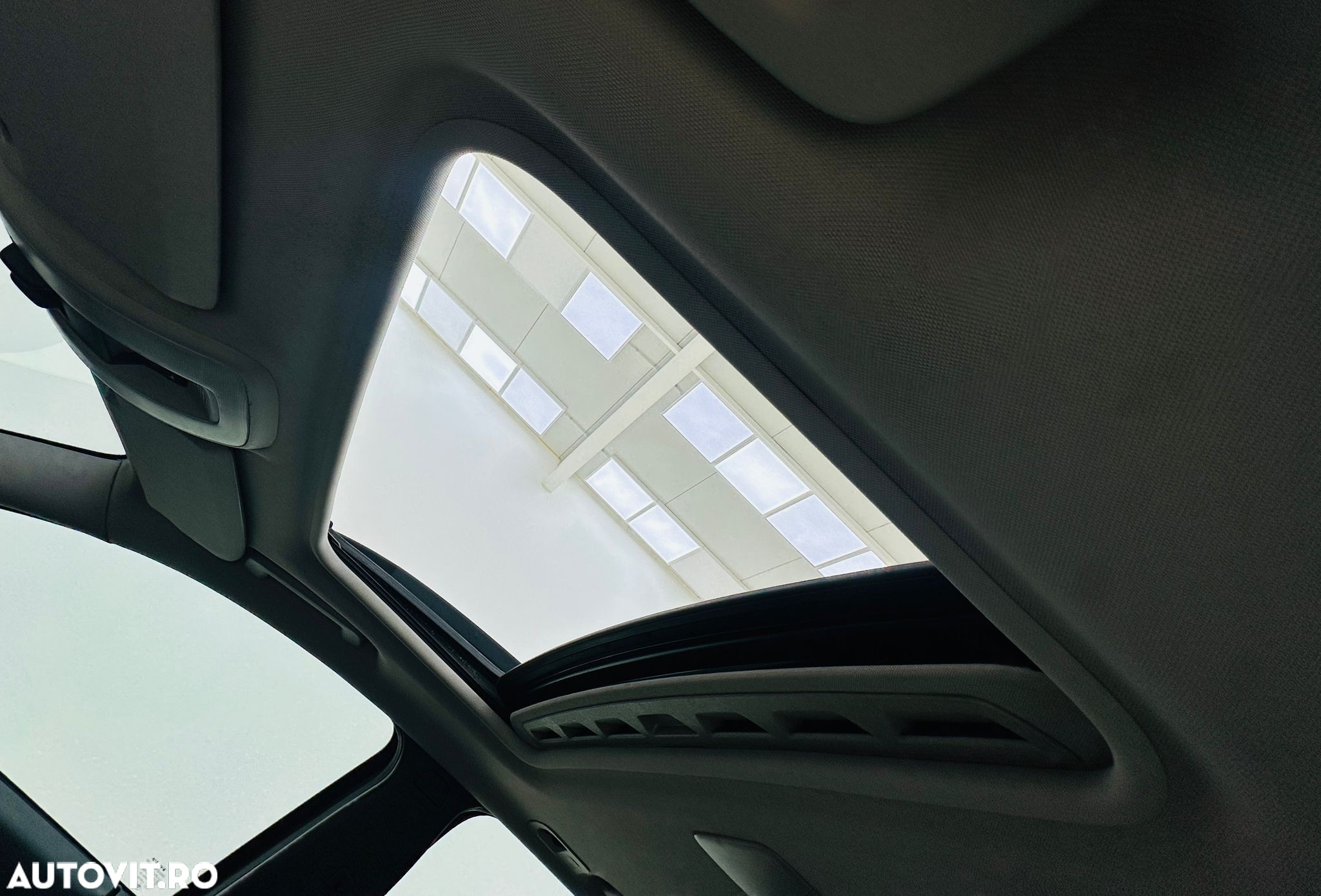 Volvo V50 - 28