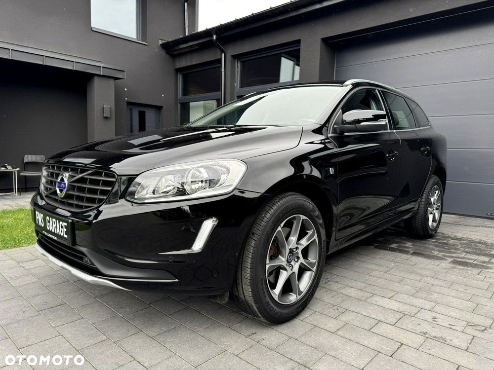Volvo XC 60 D3 Drive-E Ocean Race - 36