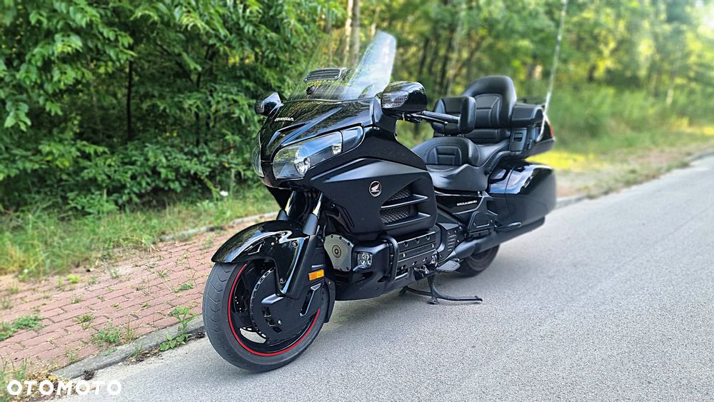 Honda GL - 8