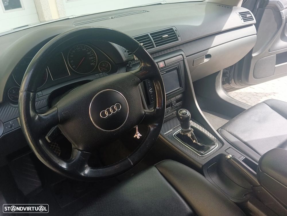 Audi A4 Avant 1.9 TDI M6 Sport - 10