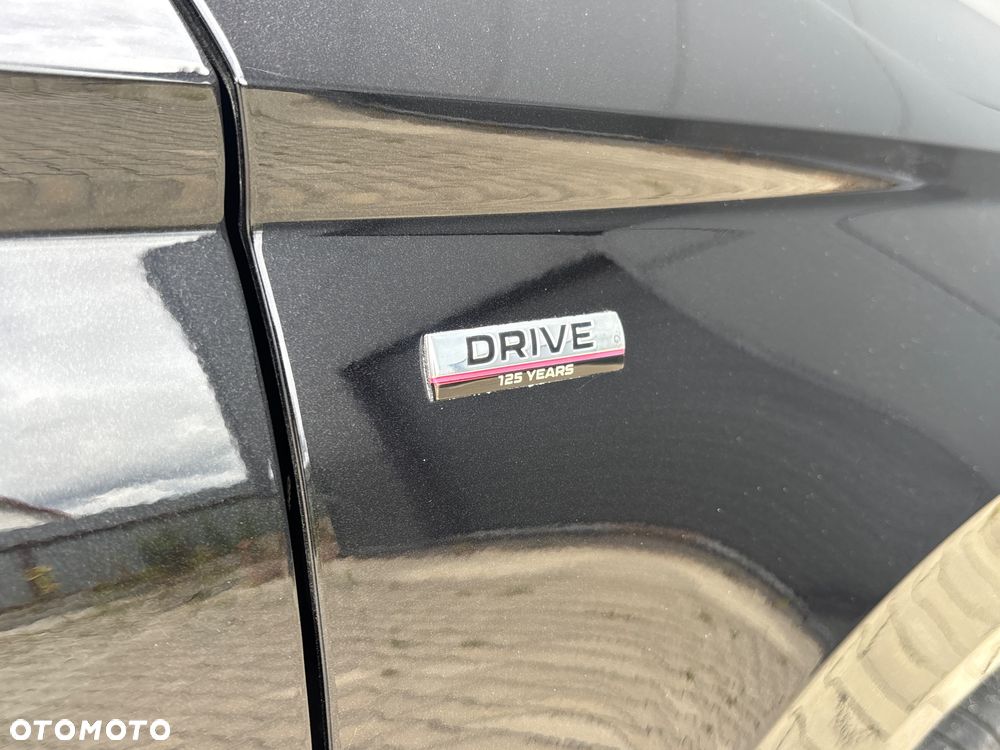 Skoda Karoq 1.6 TDI SCR 4x2 Style DSG - 10