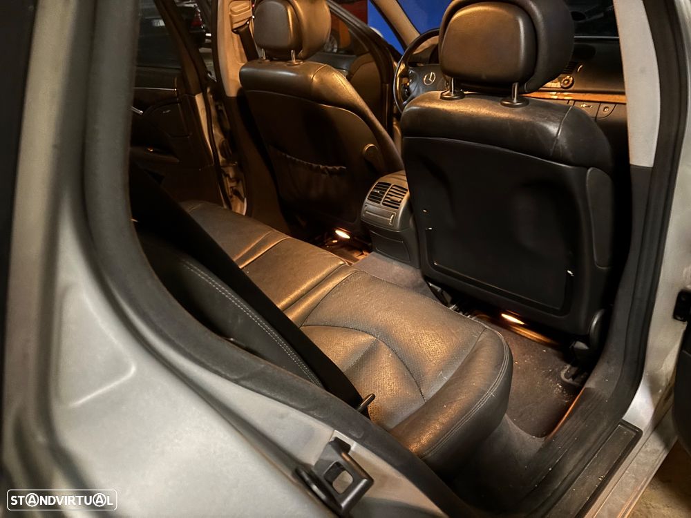 Mercedes-Benz E 220 CDi Avantgarde Aut. - 4