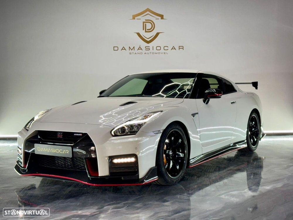 Nissan GT-R Nismo - 1