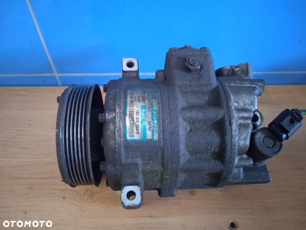 Sprężarka Klimatyzacji Volkswagen Passat B6 1K08208030 - 1