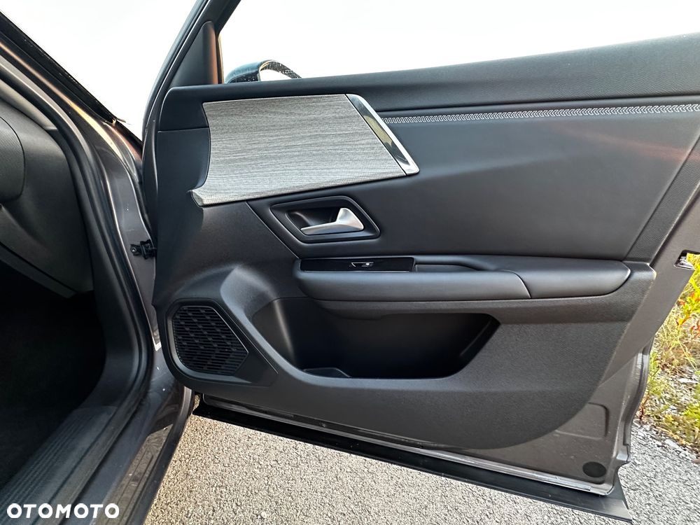 Citroën C5X 1.2 PureTech Shine EAT8 - 28