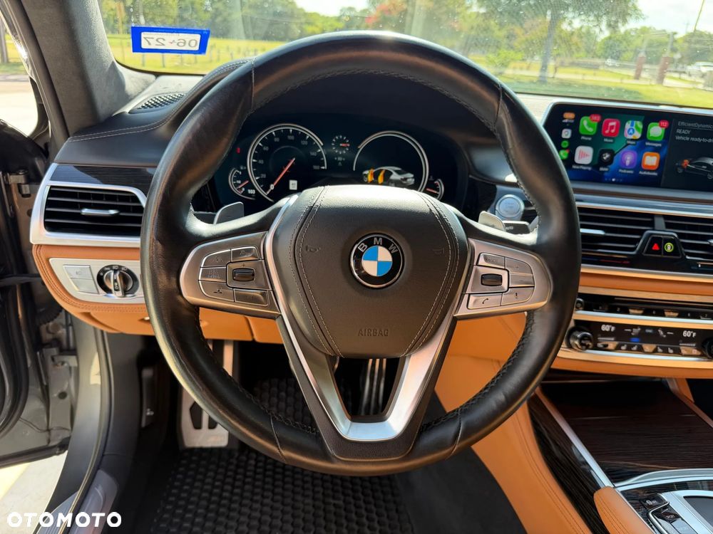 BMW Seria 7 - 13