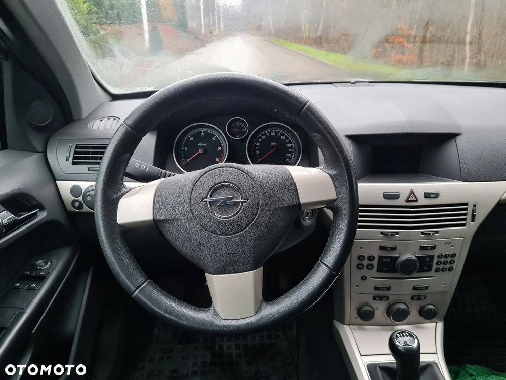 Opel Astra 1.3 CDTI - 6