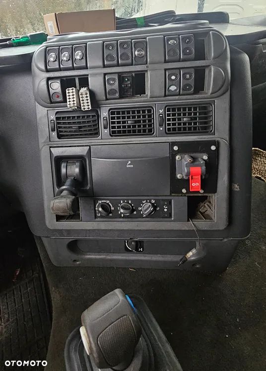 Iveco Stralis 430 - 11