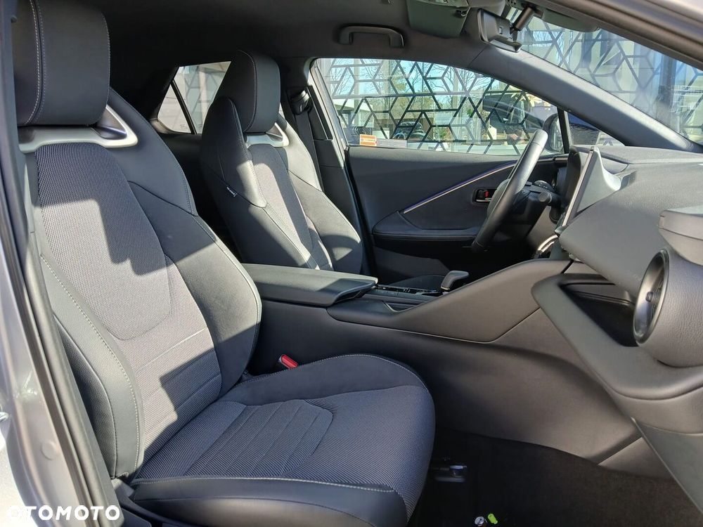 Toyota C-HR - 27