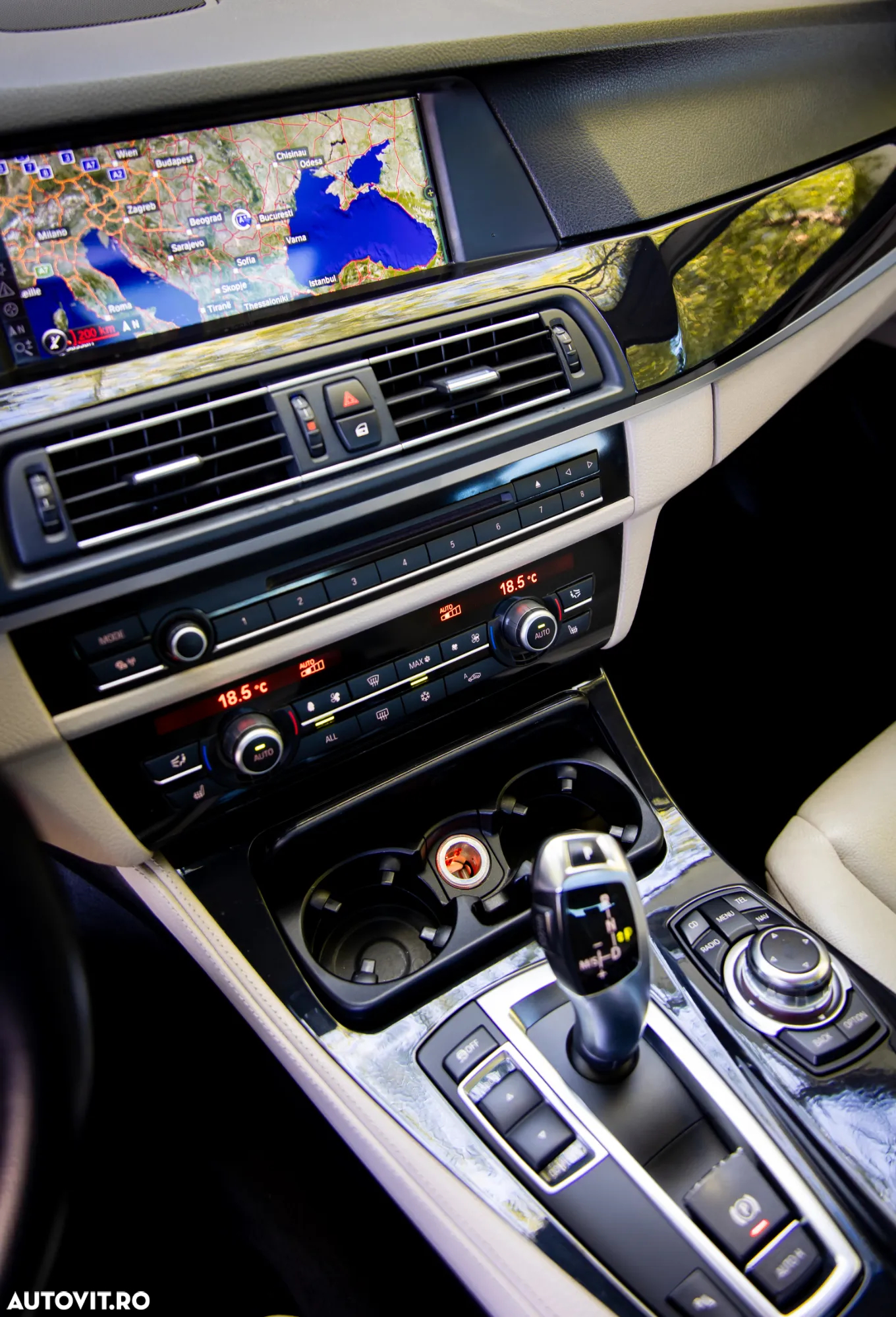 BMW Seria 5 520d Gran Turismo - 15