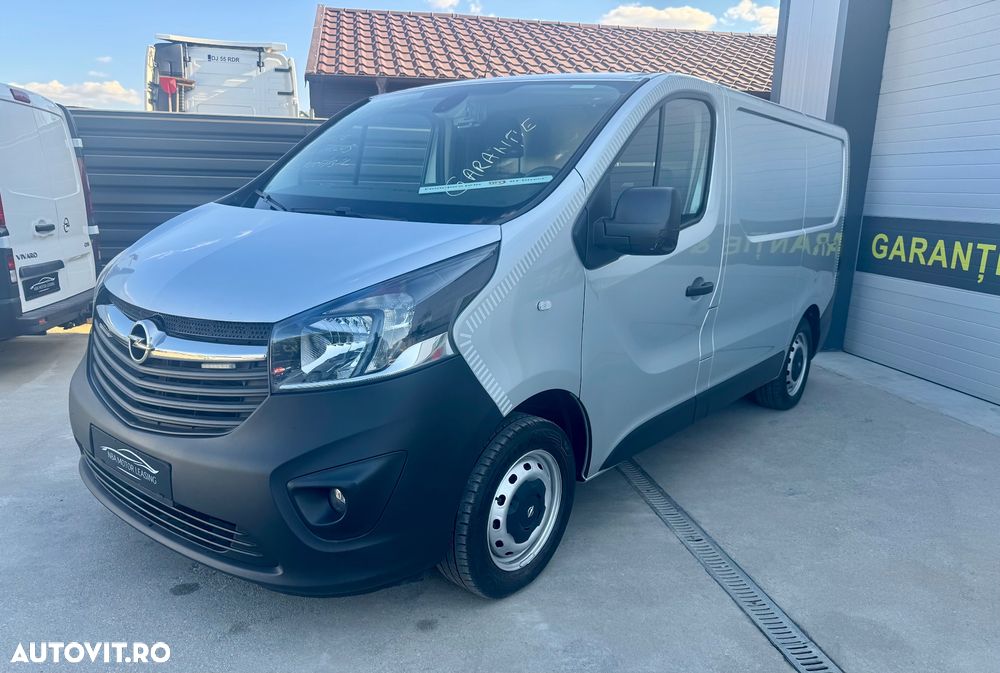 Opel Vivaro - 2