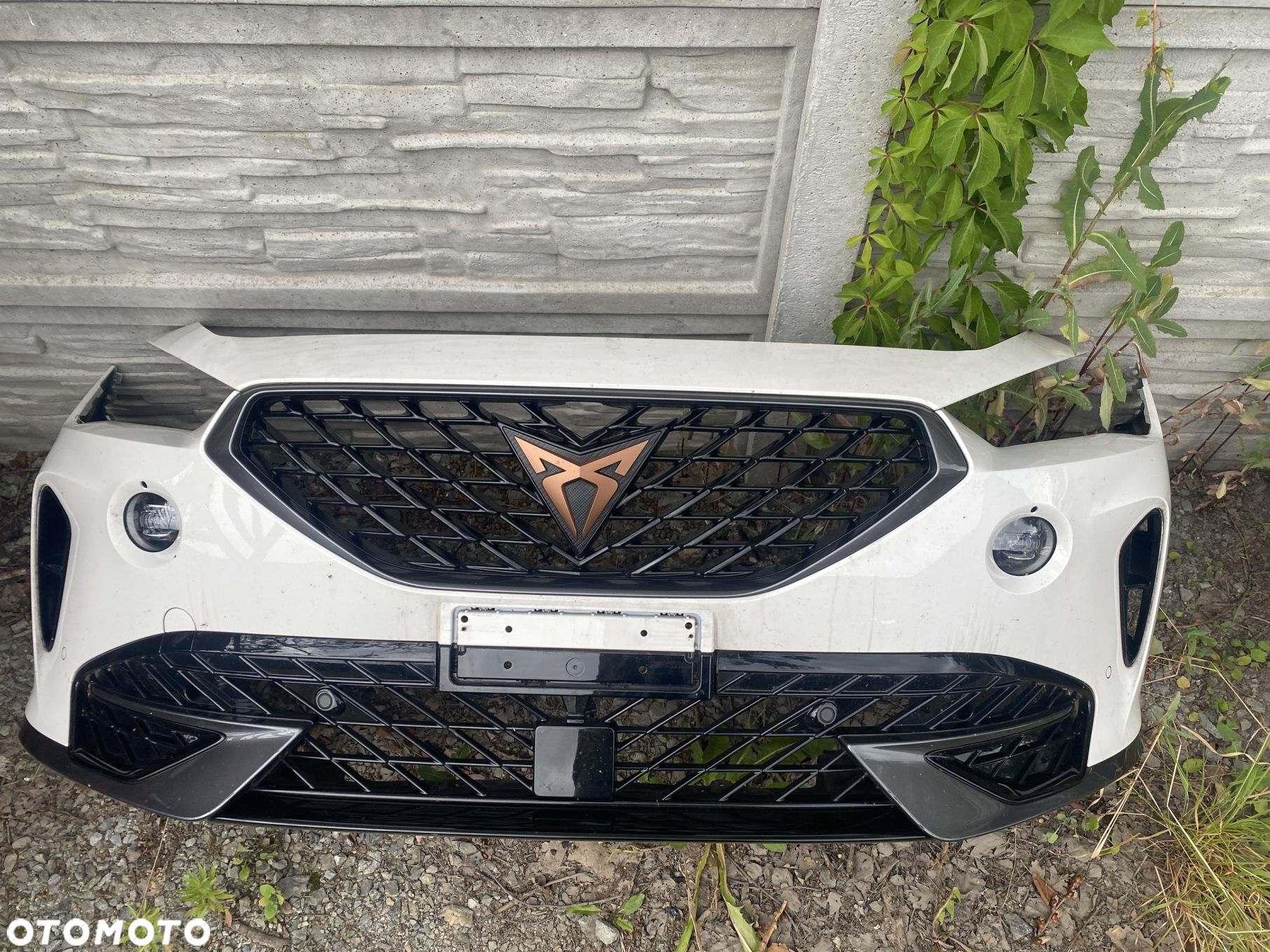 CUPRA FORMENTOR ZDERZAK PRZÓD B92 - 7