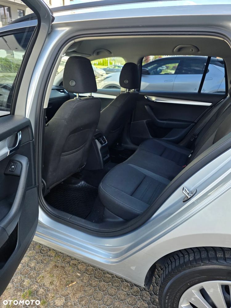 Skoda Octavia - 12
