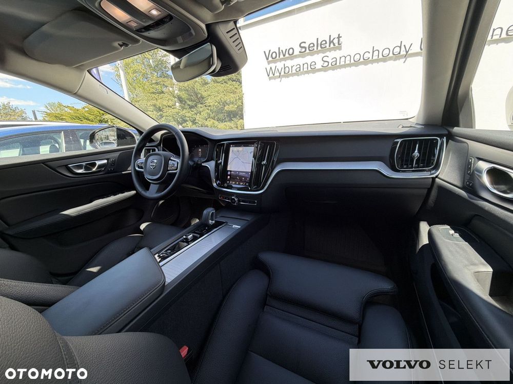 Volvo V60 Cross Country - 15