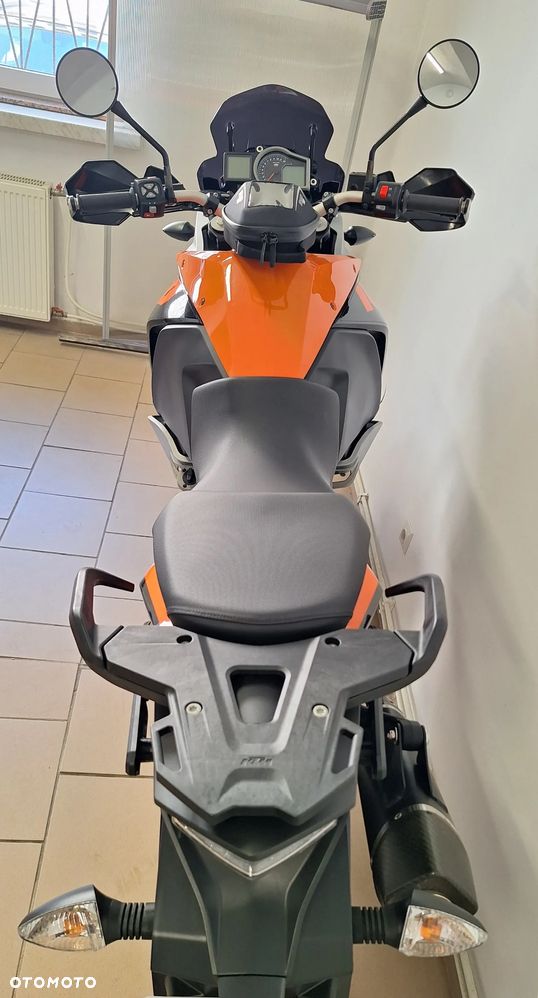 KTM Adventure - 13