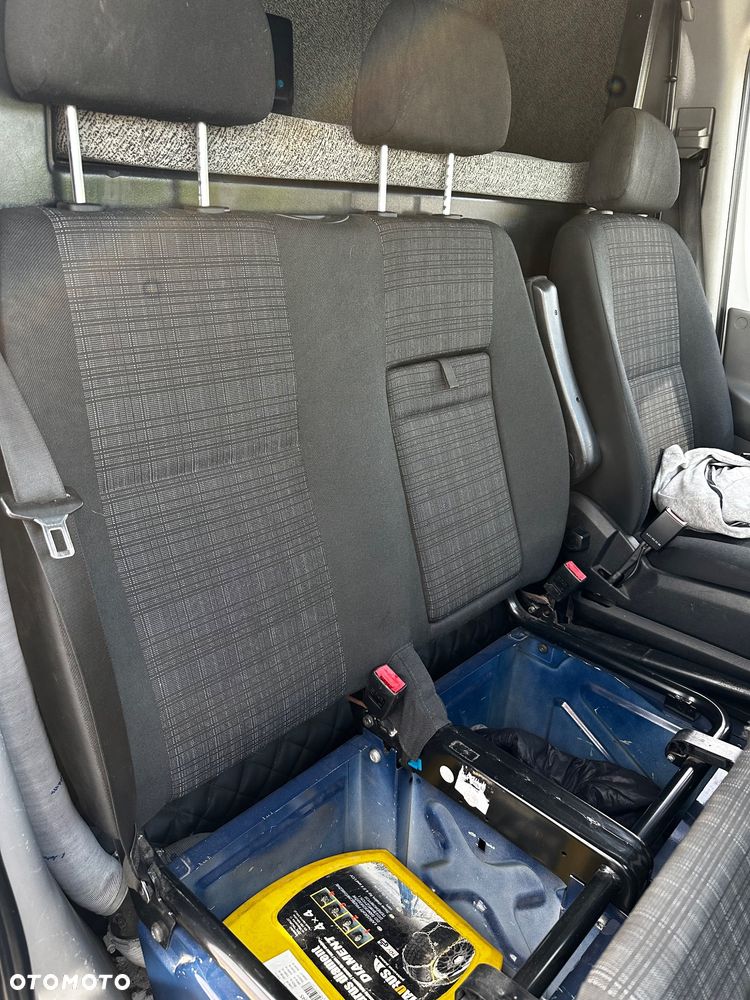 Mercedes-Benz SPRINTER 319 906 - 22