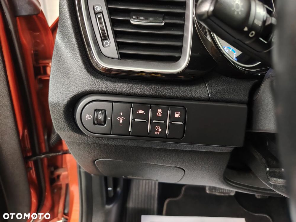 Kia XCeed 1.6 GDI PHEV Business Line DCT - 31