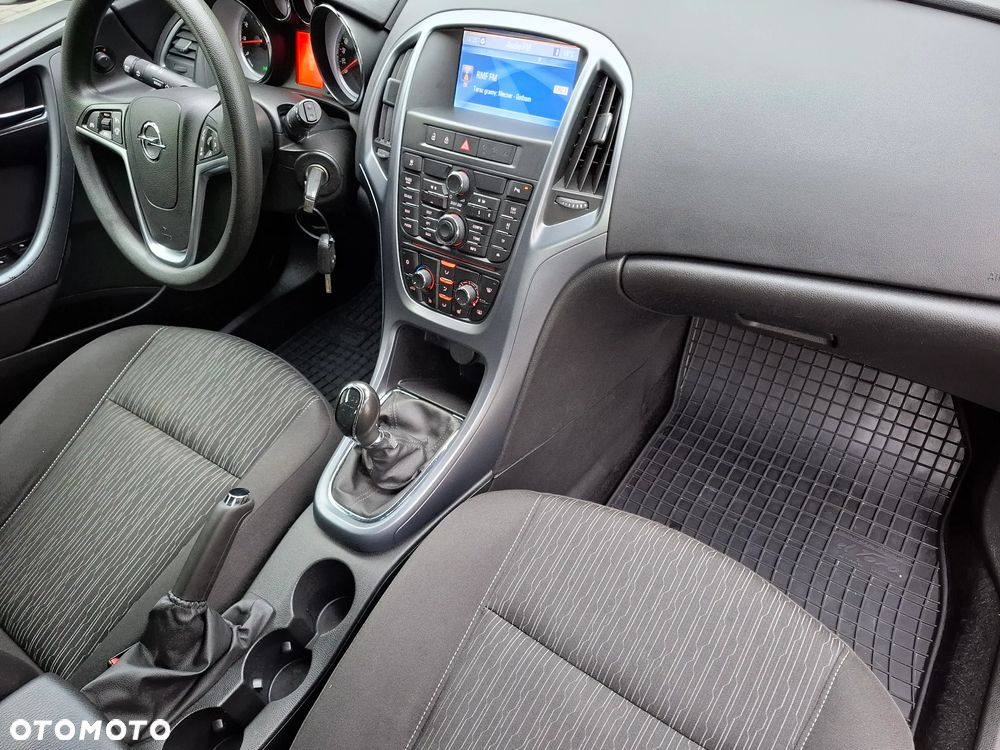 Opel Astra 1.4 Turbo Exklusiv - 14