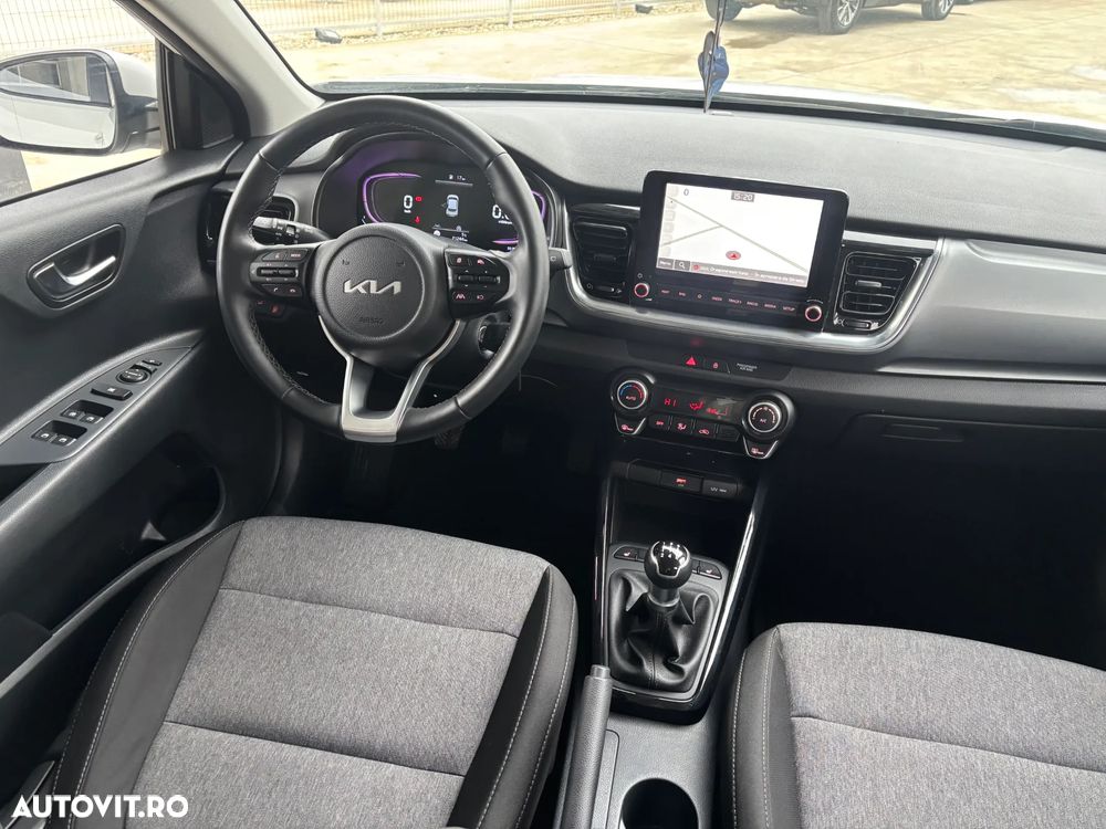 Kia Stonic 1.2 MPI 5MT Trend - 30