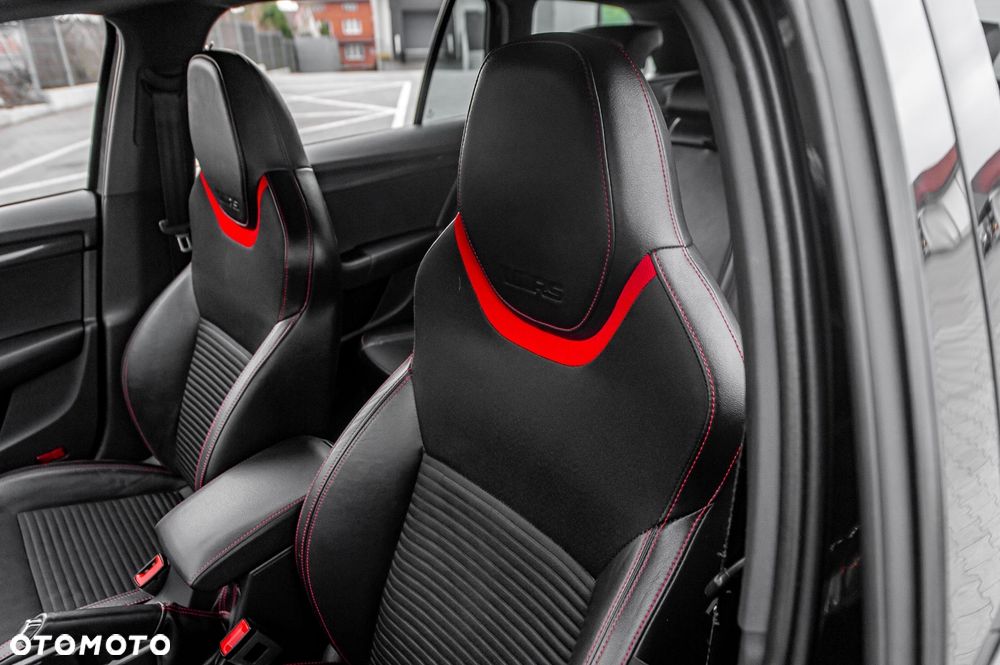 Skoda Octavia 2.0 TSI RS - 21