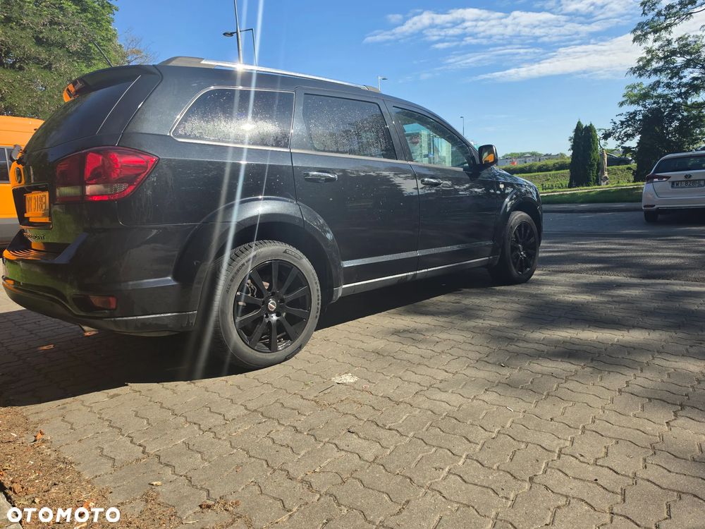 Fiat Freemont 2.0 Multijet Lounge AWD - 3