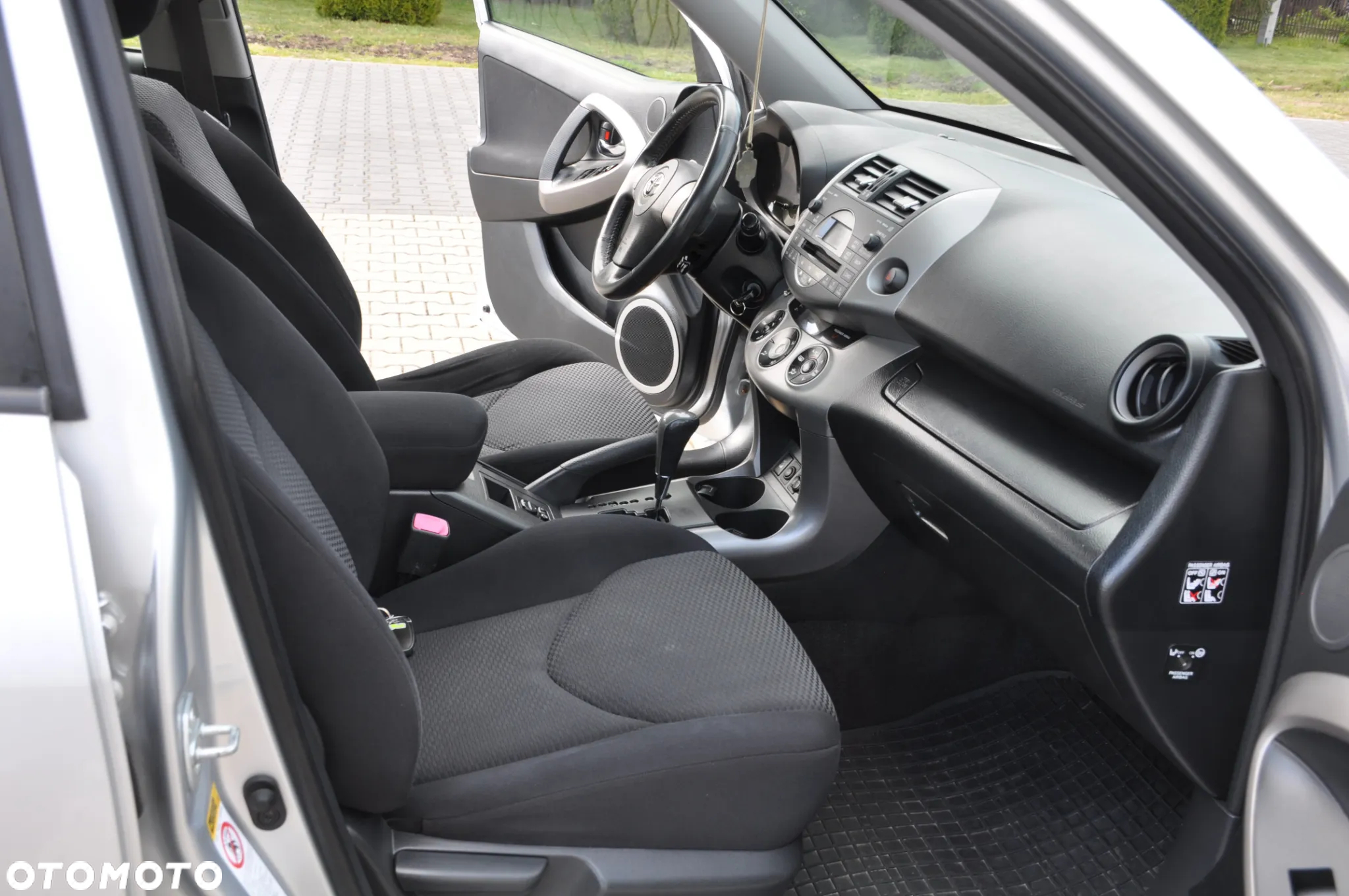 Toyota RAV4 2.0 4x4 Automatik Executive - 22