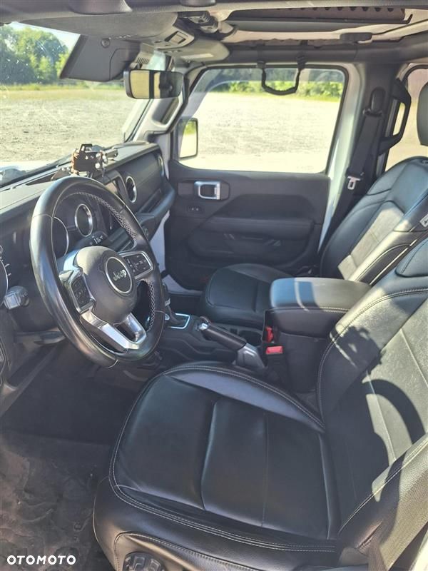 Jeep Gladiator - 22