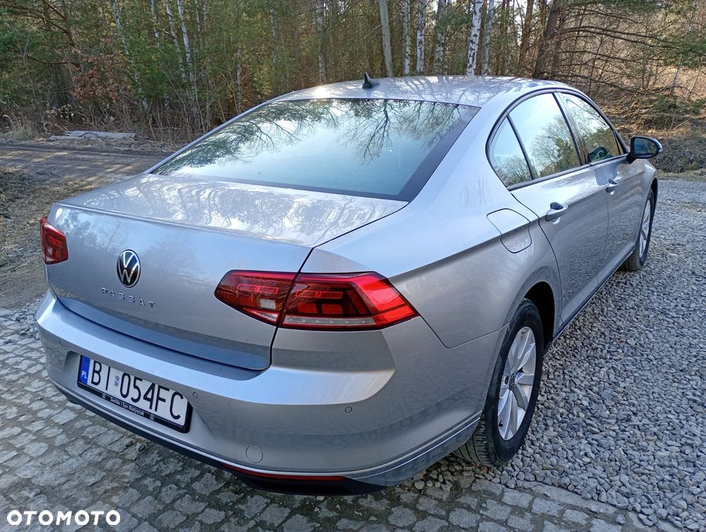 Volkswagen Passat 2.0 TDI EVO Business - 8
