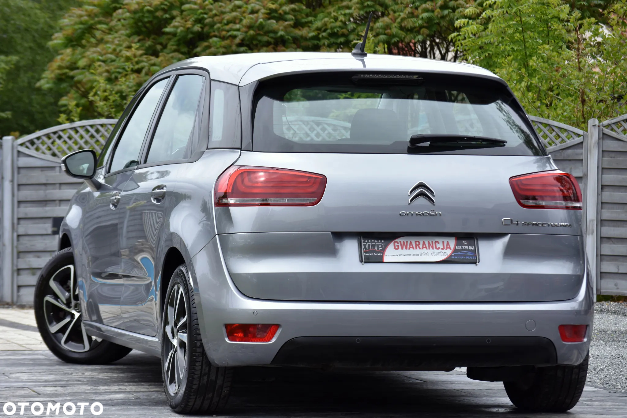 Citroën C4 SpaceTourer PureTech 130 Stop&Start EAT8 SELECTION - 16
