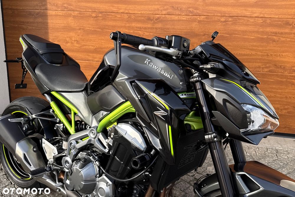 Kawasaki Z 900 - 8