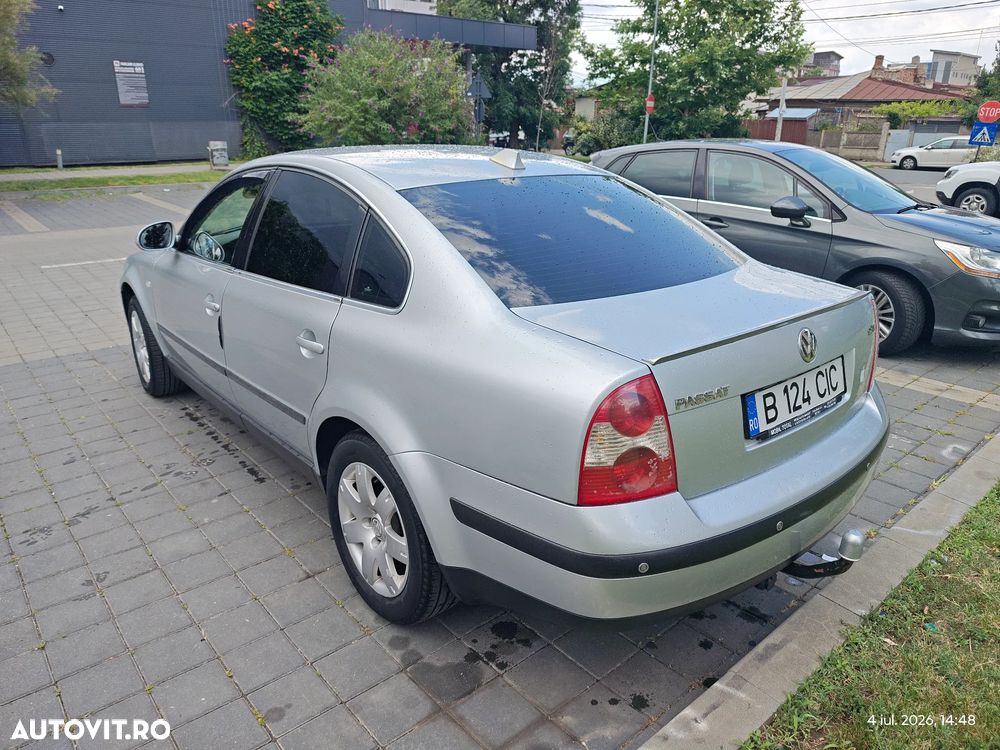 Volkswagen Passat - 6