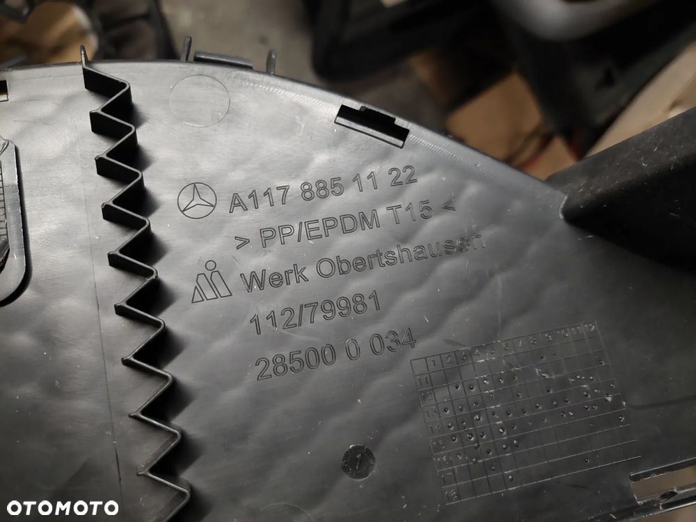 MERCEDES CLA W117 KRATKA ZDERZAKA PRZÓD ŚRODKOWA 13-17R - 7