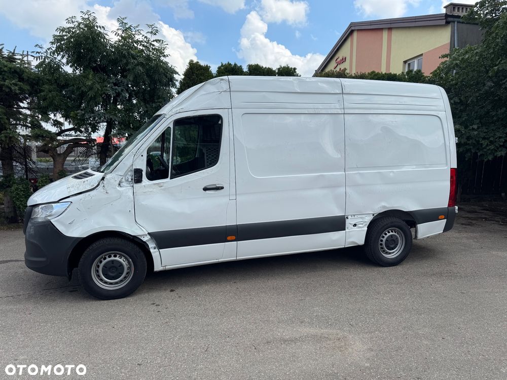 Mercedes-Benz SPRINTER - 12