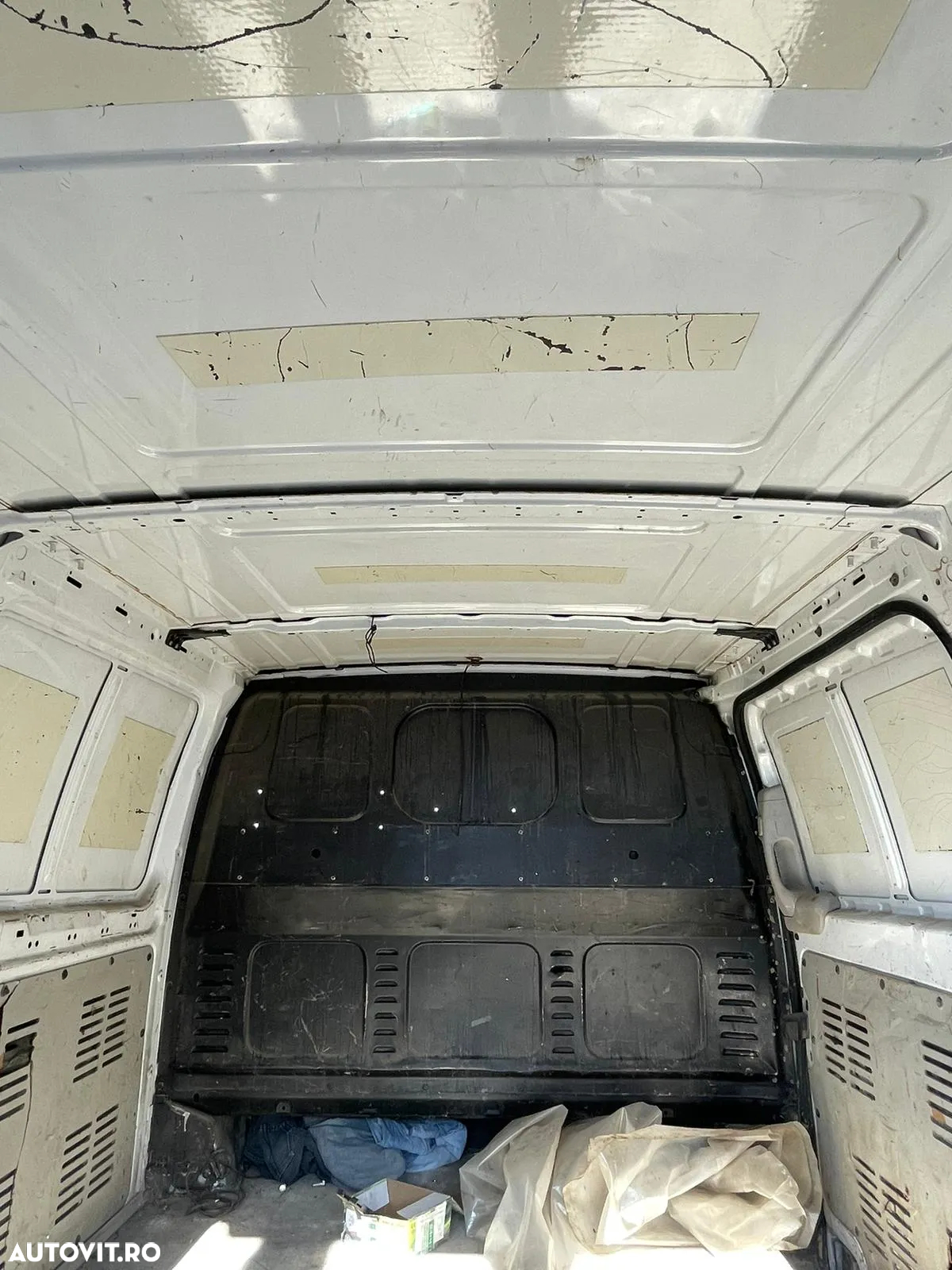 Mercedes-Benz Vito - 13