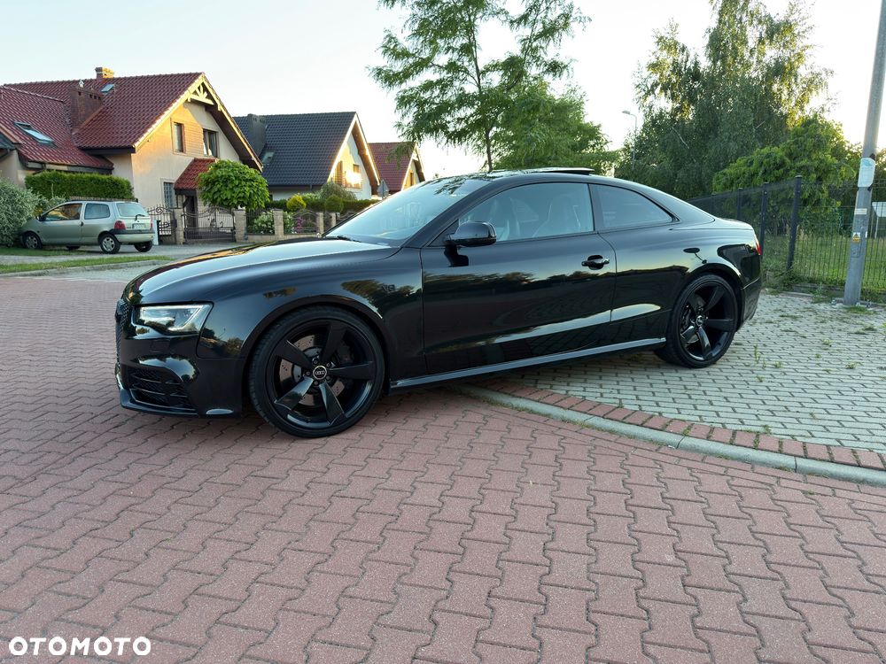 Audi RS5 Coupé Standard - 11